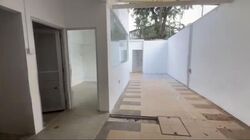 Hillcrest Park (D11), Retail #563203021